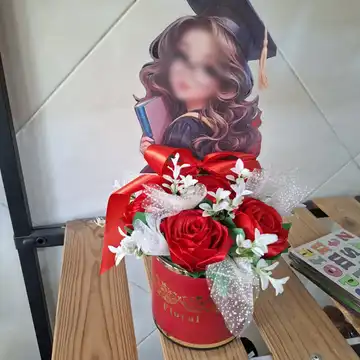 باکس گل فارغ‌التحصیلی