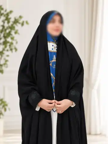 چادر دانشجویی