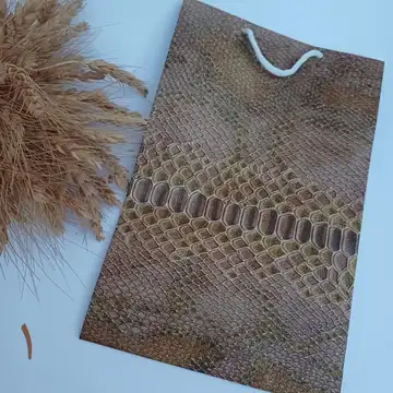 پاکت کادو
