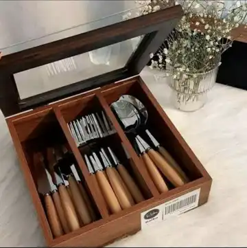 جاکارد و چنگال چوبی ۳ خانه قفل‌دار درب شیشه‌ای