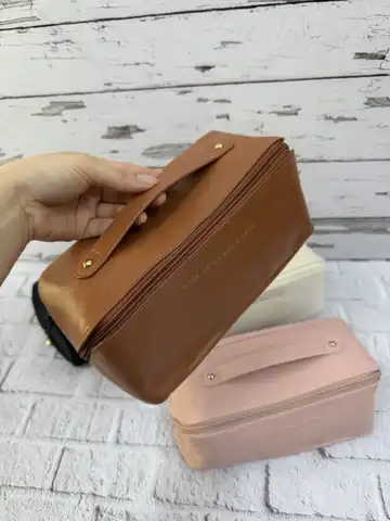 کیف لوازم آرایشی چرمی