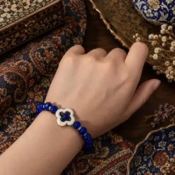 دستبند کاشی آبی