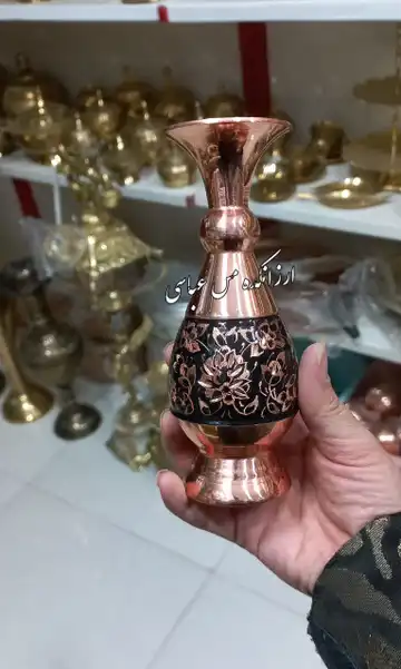 گلدان مسی و پلی استر