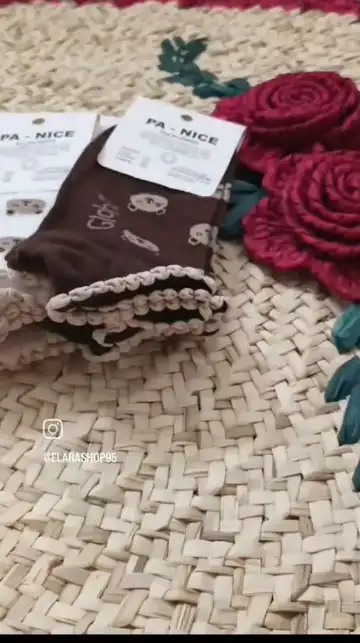 جوراب دخترانه