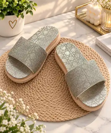 صندل دخترانه شبرنگ اکلیلی