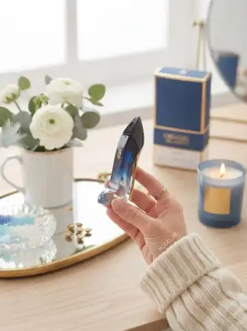 عطر مینیاتوری کارولینا هررا گودگرل لجر برندینی ۳۳ میلی‌لیتری