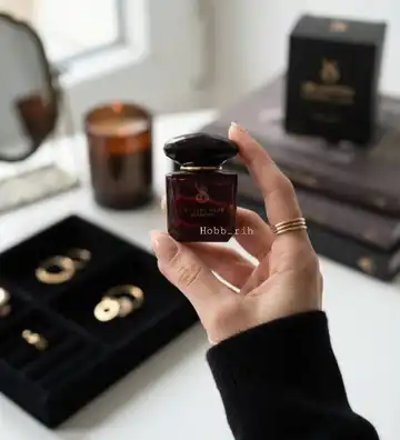 عطر برندینی ورساچه کریستال نویر ۳۳ میل