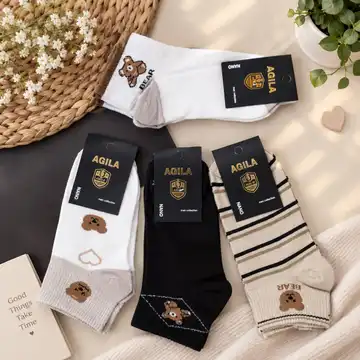 جوراب نخی دخترانه طرح خرسی