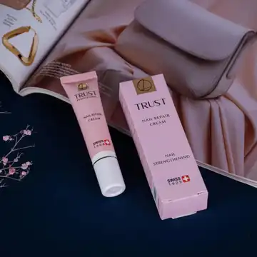 کرم ترمیم ناخن تراست
