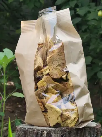 نان خشک سنتی یزدی