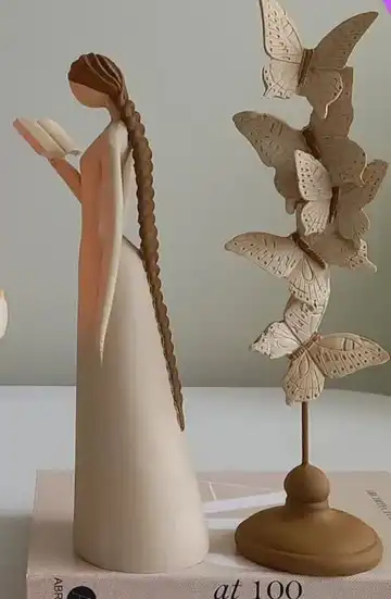 فرشته کتابخان