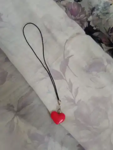 آویز گوشی قلب