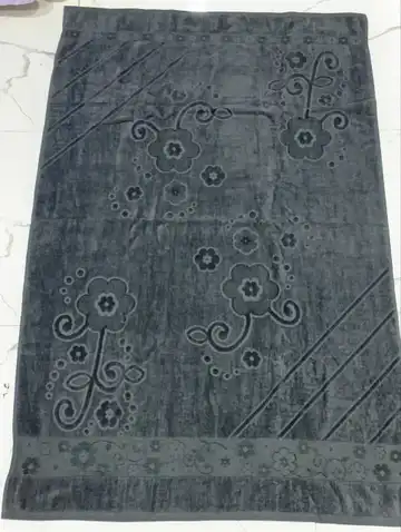 حوله حمام حریر طرح نیلوفر