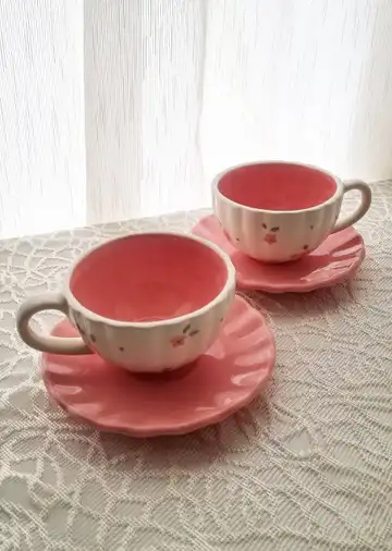 فنجان و نعلبکی دالبری دست‌ساز