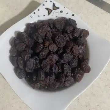 مویز گوشتی درشت