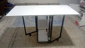 میزبرش تاشو